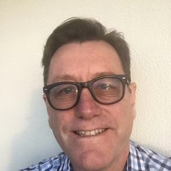 Dr Chris Mitchell AM