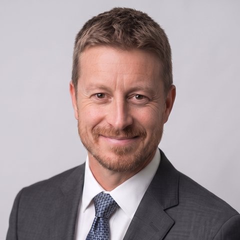 Dr Julian Hooper