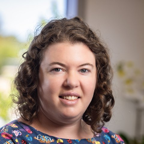 Dr Maureen Krasnoff